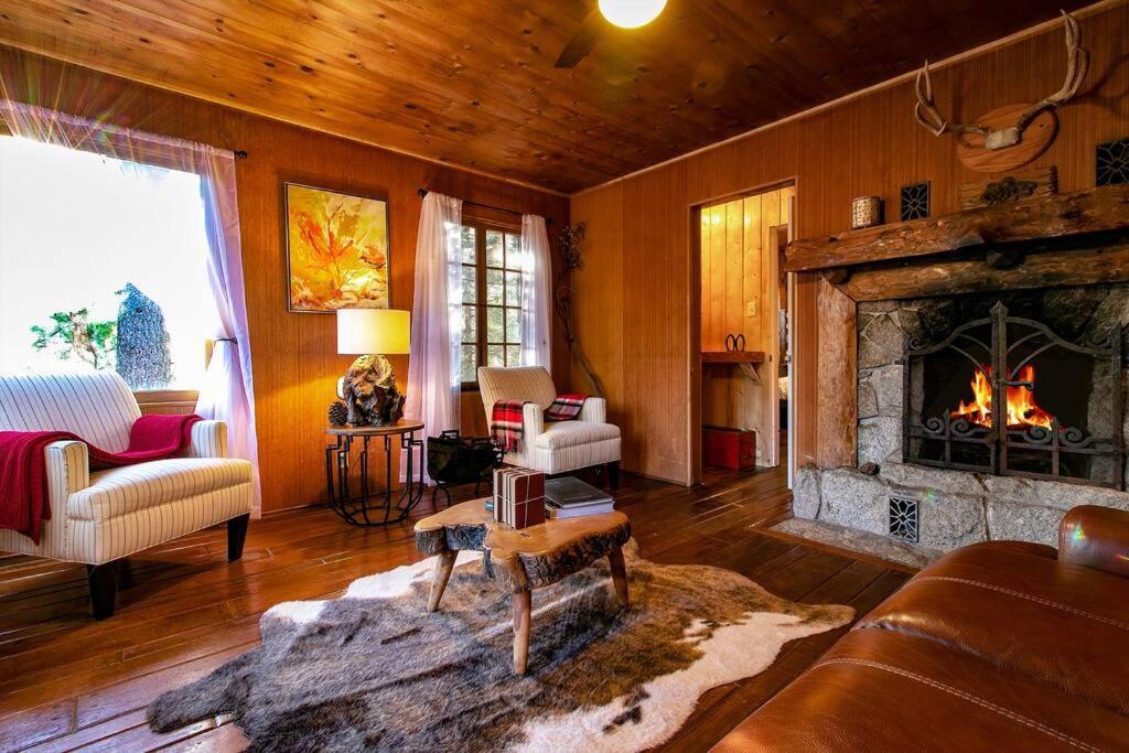 The Lodge At 11 Chimneys Idyllwild Exterior photo