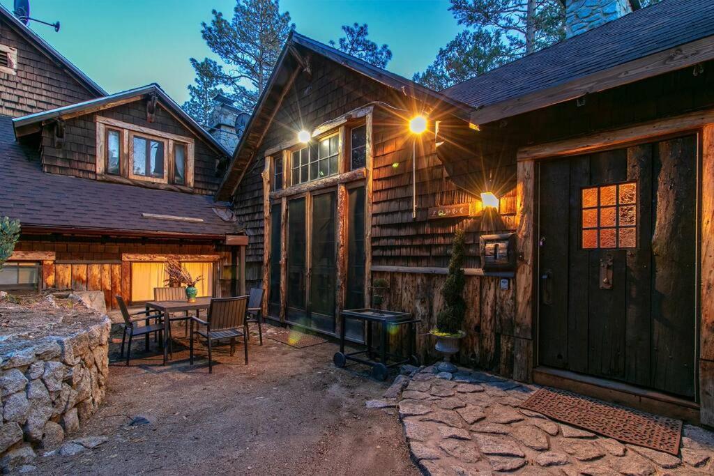 The Lodge At 11 Chimneys Idyllwild Exterior photo